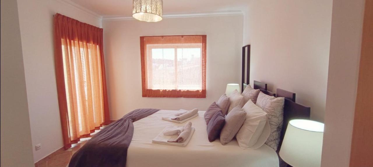 Recanto Das Tertulias - Apartamento 3 Quartos - Perfeito Para Familias E Amigos Leilighet Lagos Eksteriør bilde